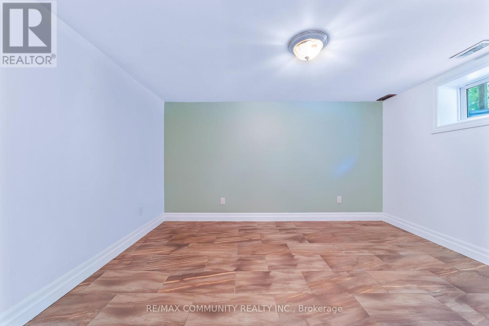 5154 Aurora Road, Whitchurch-Stouffville, Ontario  L4A 7X4 - Photo 22 - N13727914