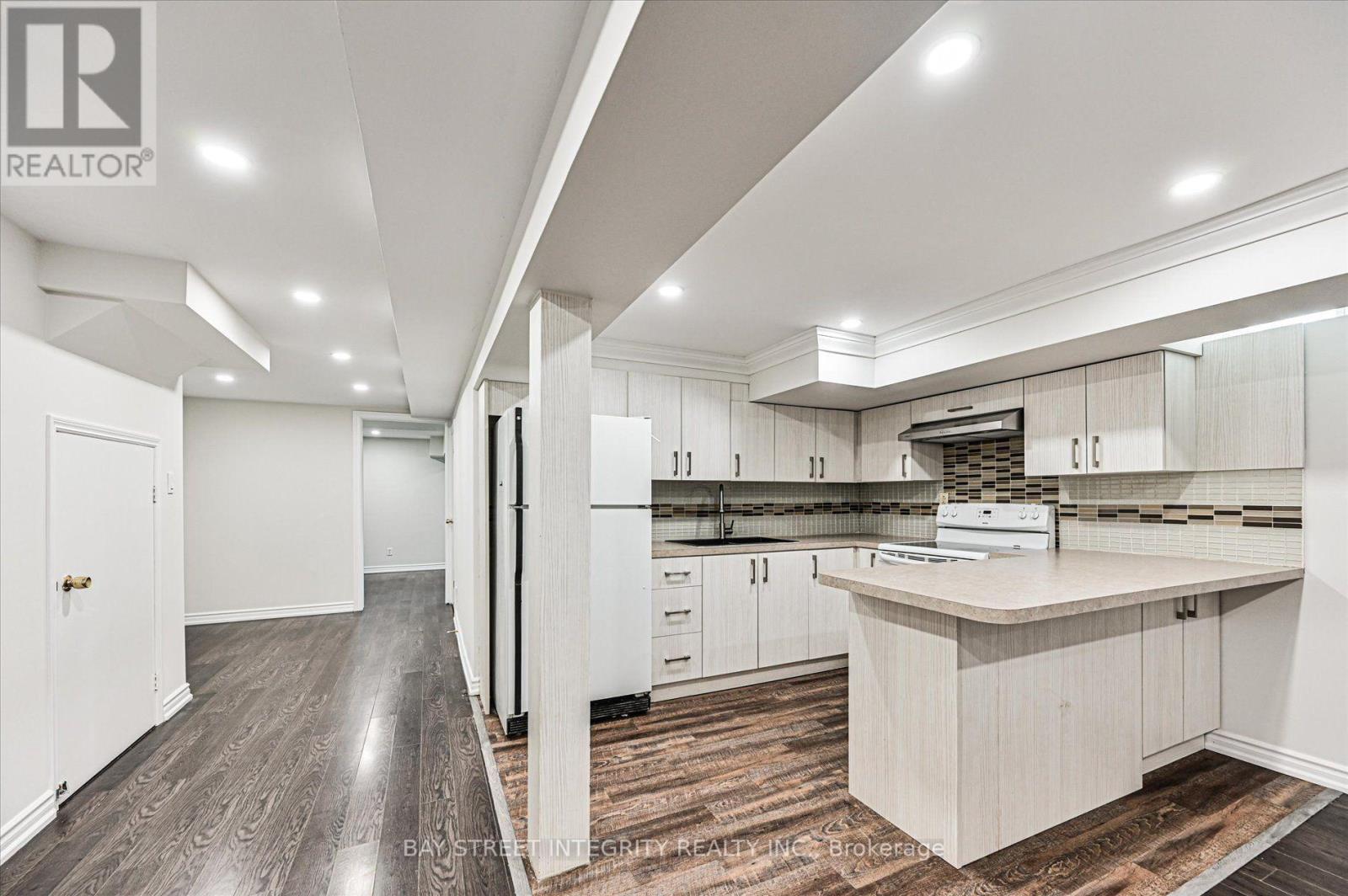 27 Samantha Circle, Richmond Hill, Ontario  L4B 2R7 - Photo 29 - N13727960