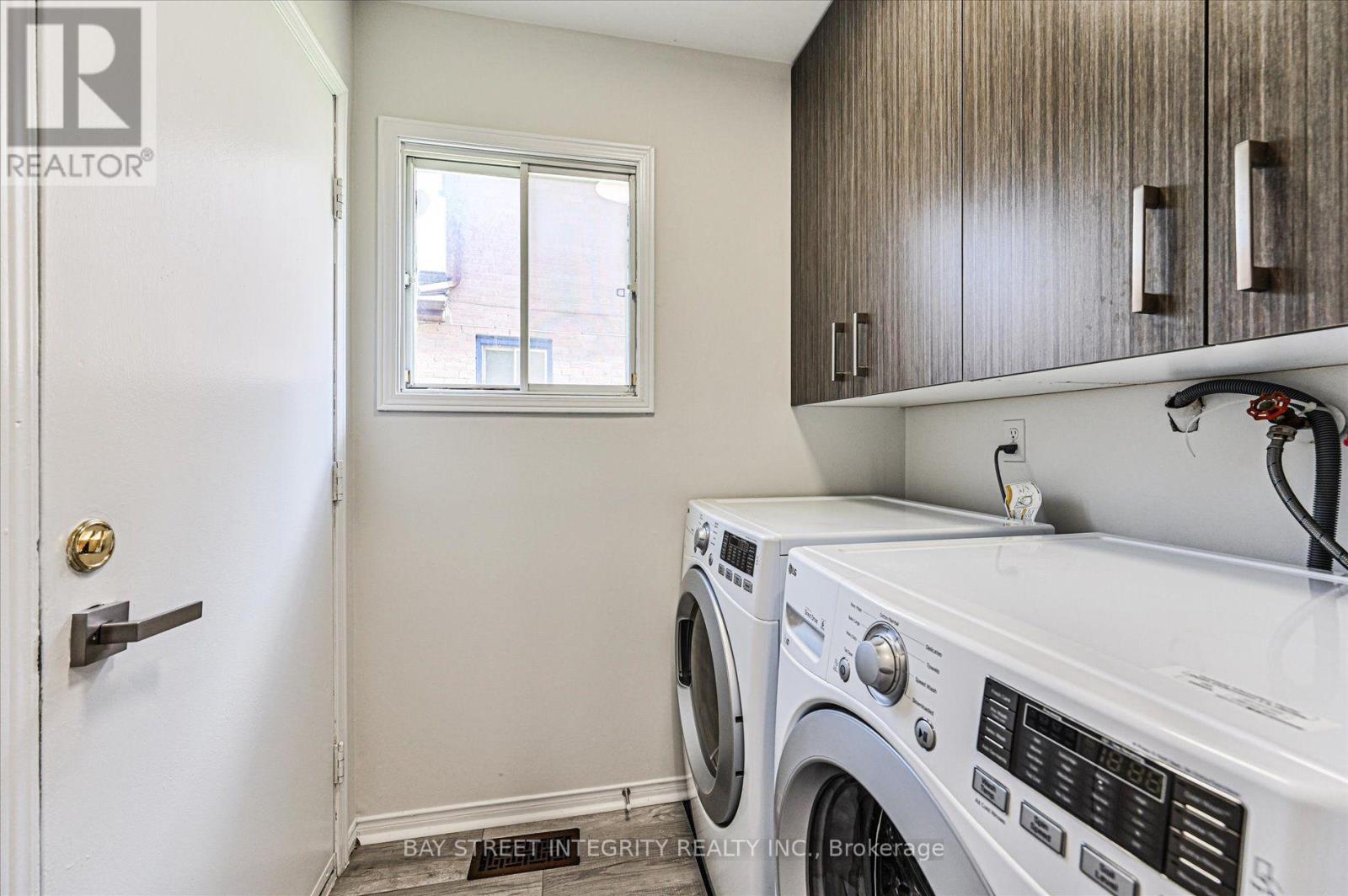 27 Samantha Circle, Richmond Hill, Ontario  L4B 2R7 - Photo 34 - N13727960