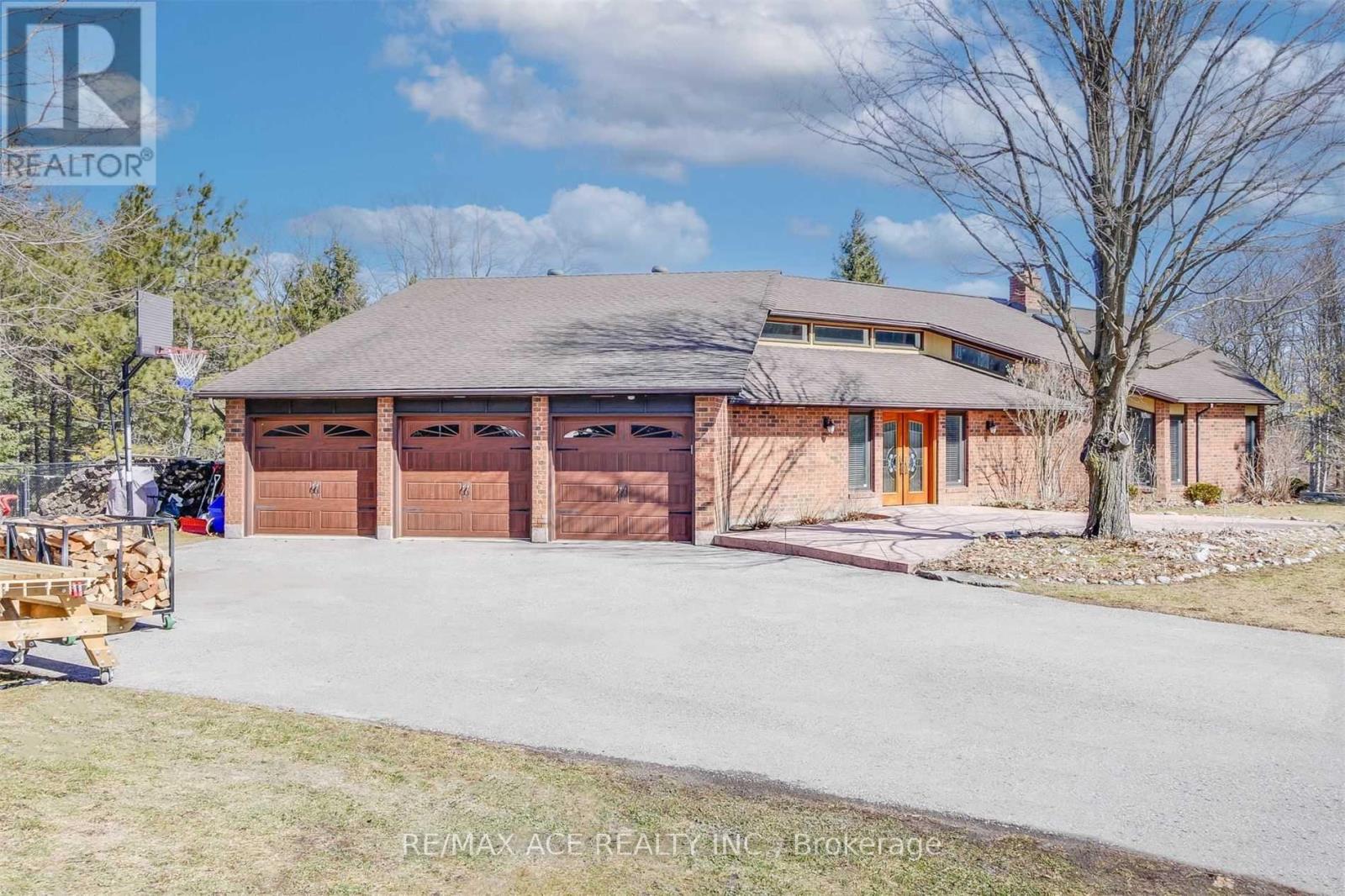 LOWER - 5 ISLAND COURT, Whitchurch-Stouffville, Ontario