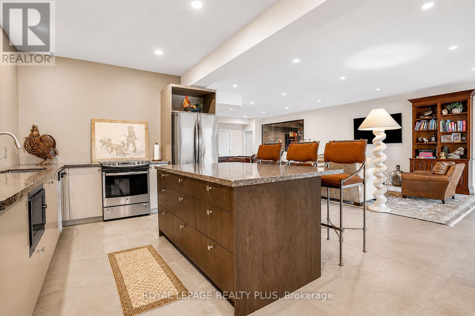 39 Plunkett Court, Barrie (Bayshore), Ontario  L4N 6M3 - Photo 37 - S13727920