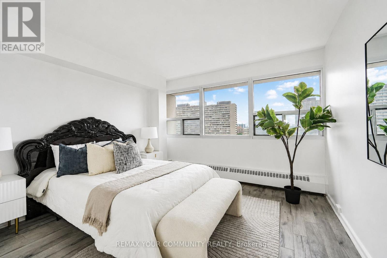 1105 - 100 Leeward Glenway, Toronto, Ontario  M3C 2Z1 - Photo 17 - C13728034
