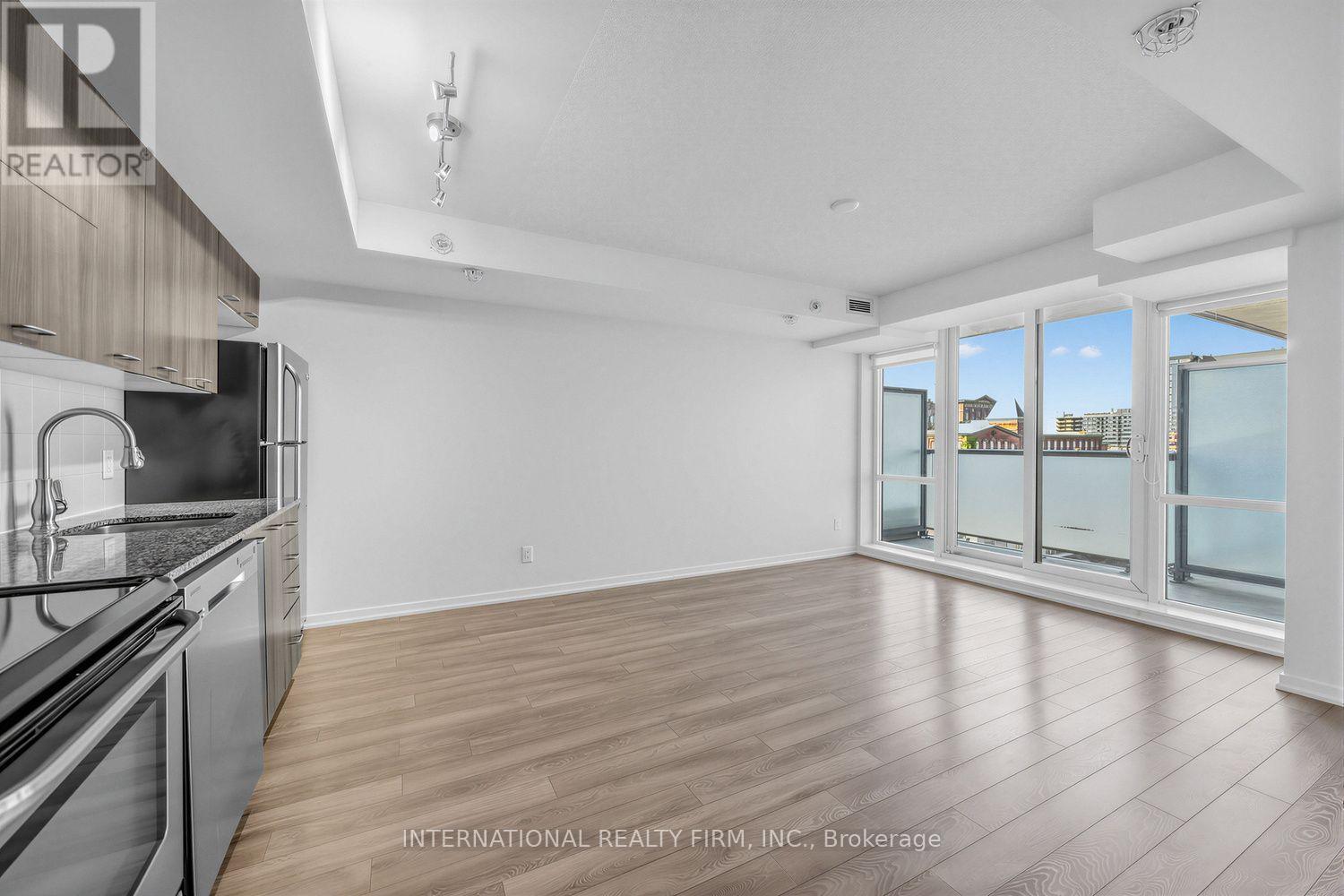 516 - 20 Joe Shuster Way, Toronto, Ontario  M6K 0A3 - Photo 8 - W13727830