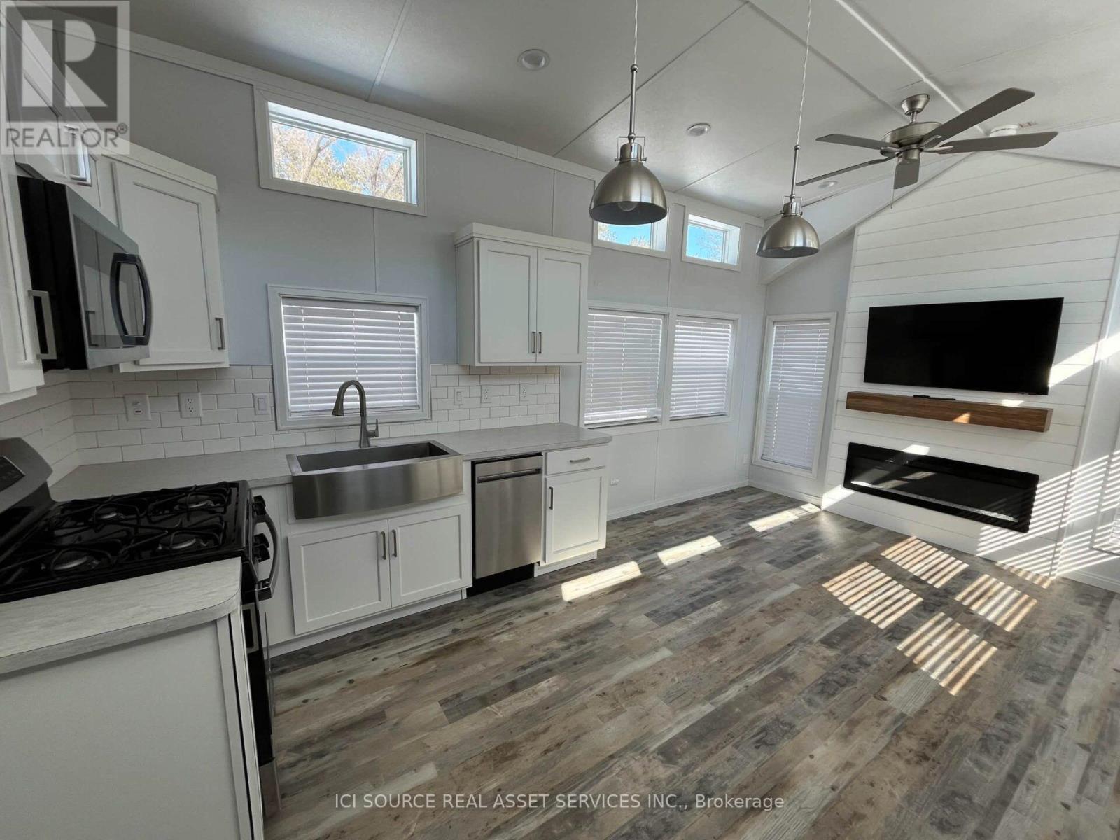604 - 18478 Duffy's Lane, Caledon, Ontario  L0N 1P0 - Photo 10 - W13727838