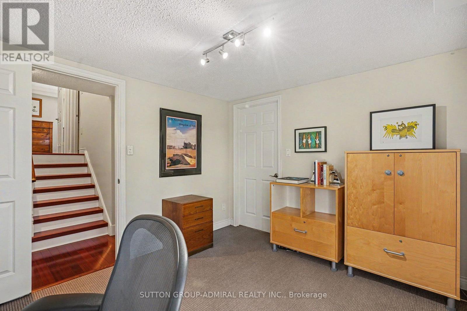 1230 Cornerbrook Place, Mississauga, Ontario  L5C 3J4 - Photo 28 - W13727844