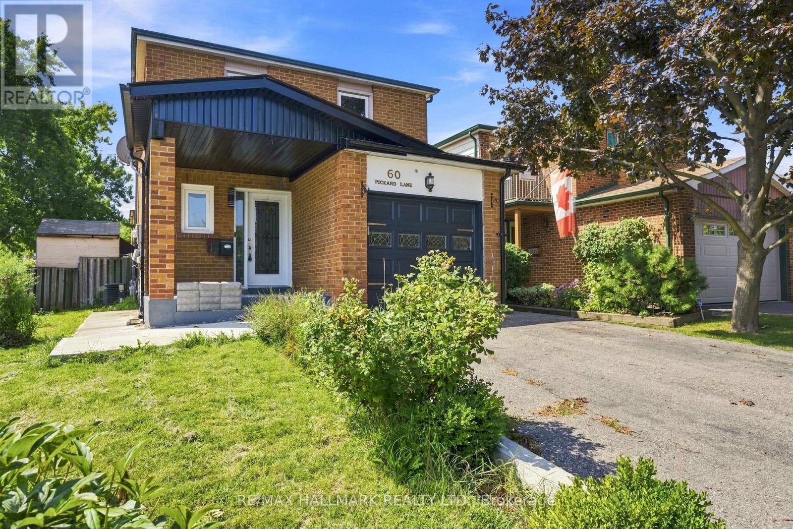 60 Pickard Lane, Brampton, Ontario  L6Y 2M5 - Photo 2 - W13727860
