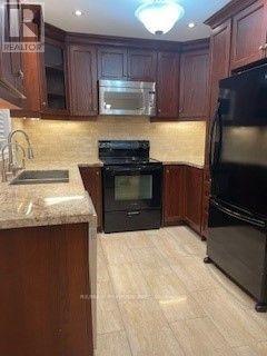 45 Lapp Street, Toronto, Ontario  M6N 3W5 - Photo 4 - W13727938