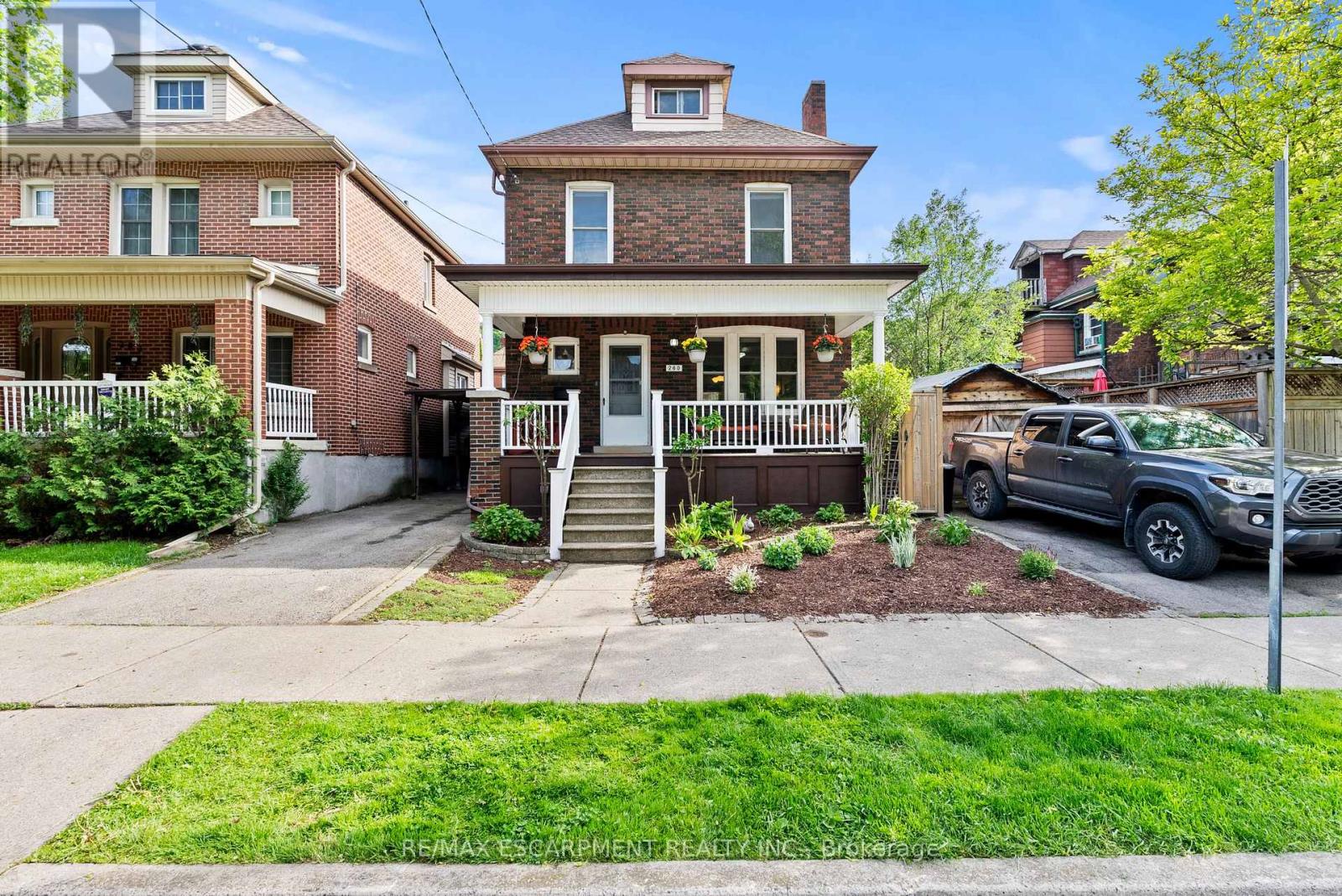 260 STINSON CRESCENT, Hamilton, Ontario
