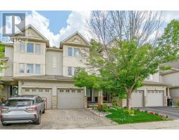 E33 - 110 ACTIVA AVENUE, Kitchener, Ontario