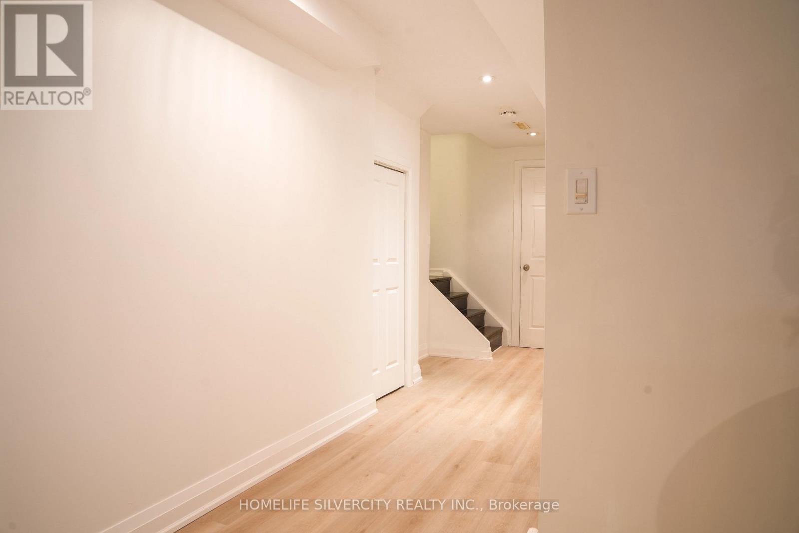 685 North Leaksdale Circle, London South, Ontario  N6M 1M1 - Photo 30 - X13727998