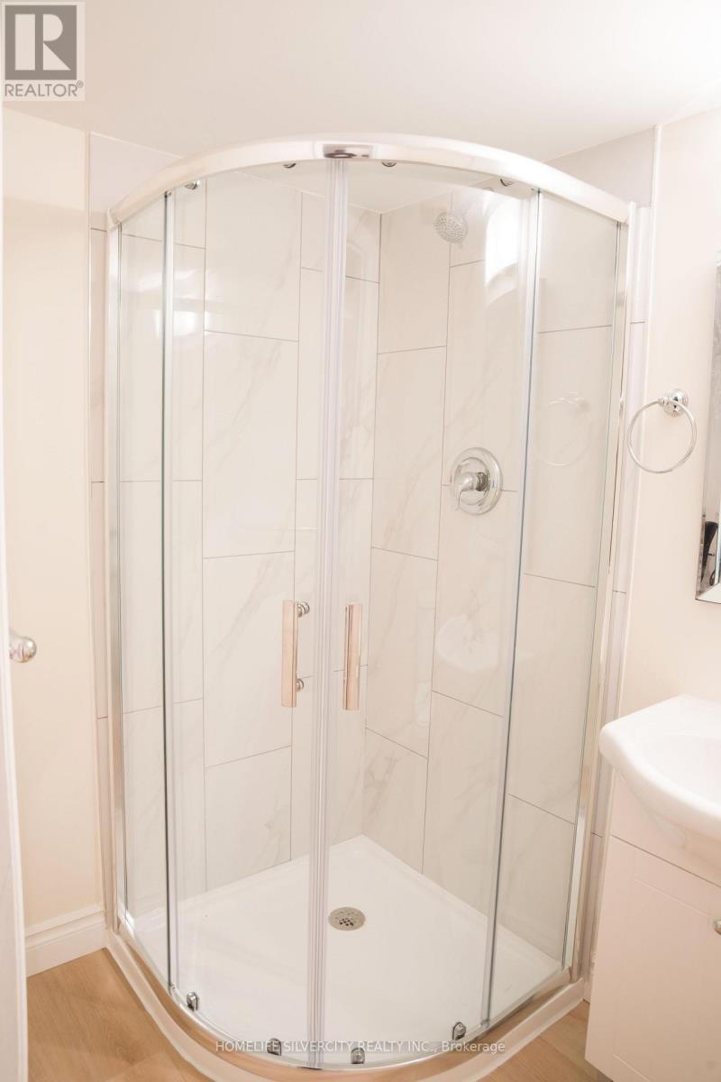 685 North Leaksdale Circle, London South, Ontario  N6M 1M1 - Photo 41 - X13727998