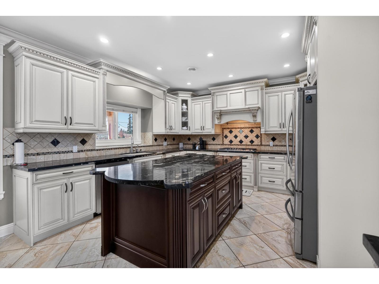 31920 Glenwood Avenue, Abbotsford, British Columbia  V2T 1E5 - Photo 6 - R3159805
