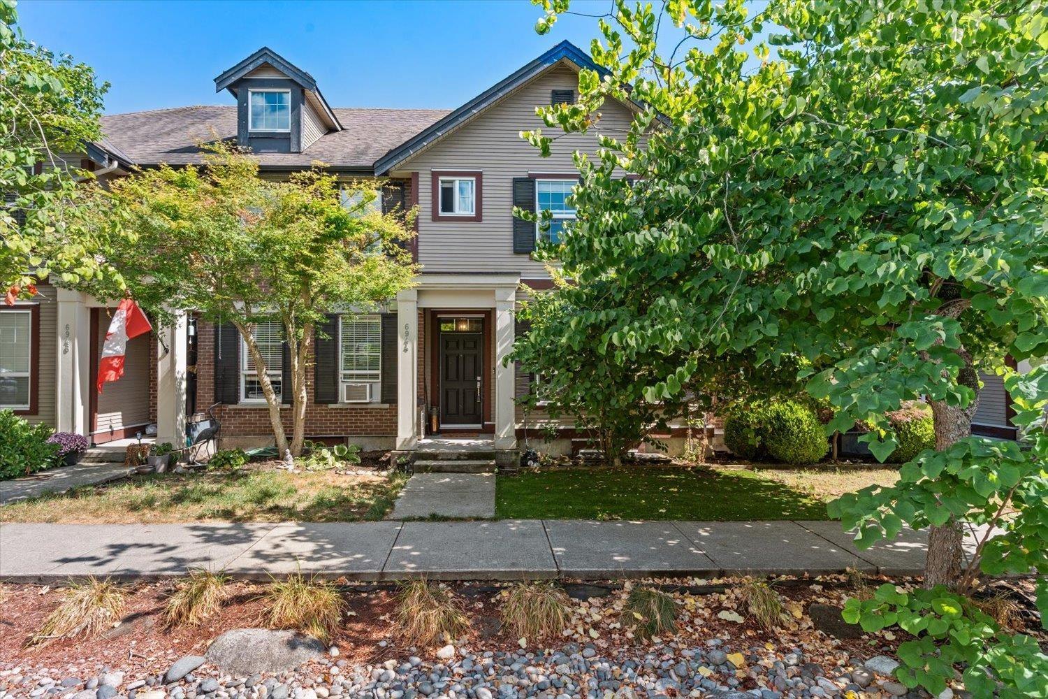 6944 208A STREET, langley, British Columbia