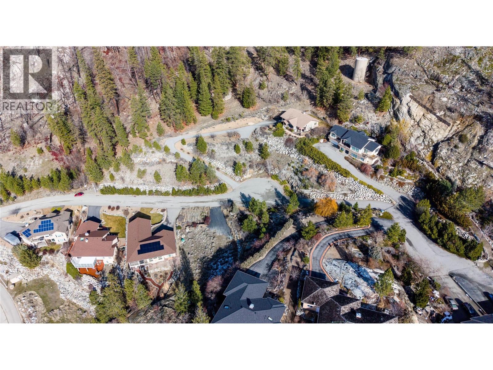 176 Christie Mountain Lane, Okanagan Falls, British Columbia  V0H 1R3 - Photo 12 - 10378559