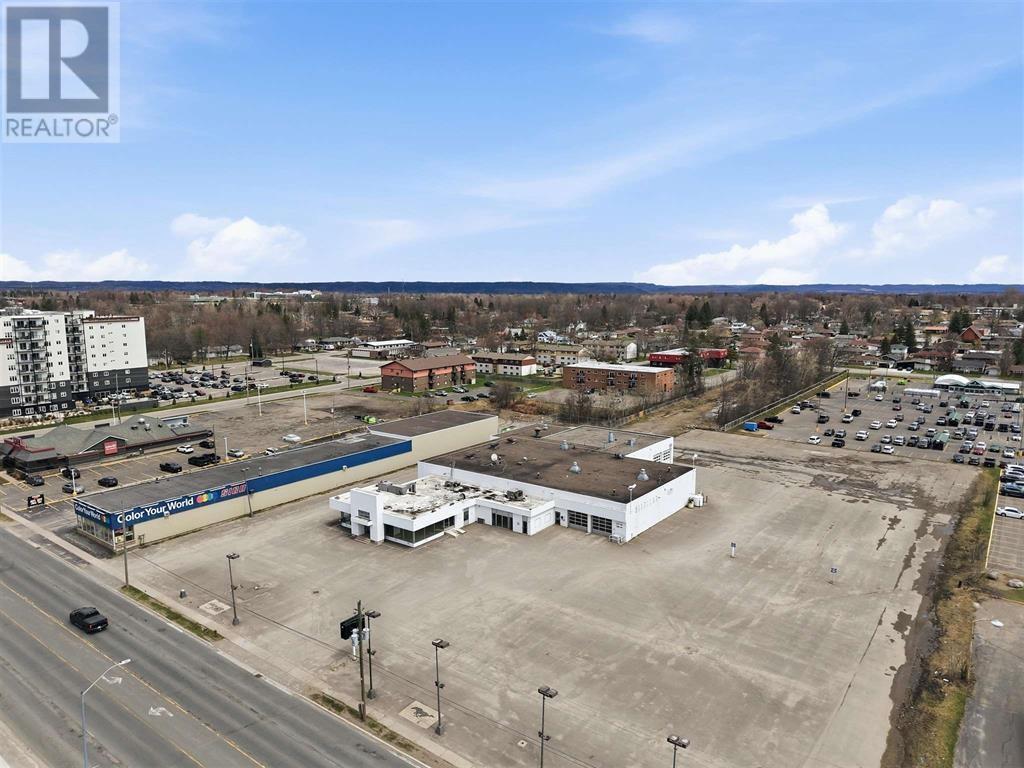 68 Great Northern RD, Sault Ste. Marie, Ontario
