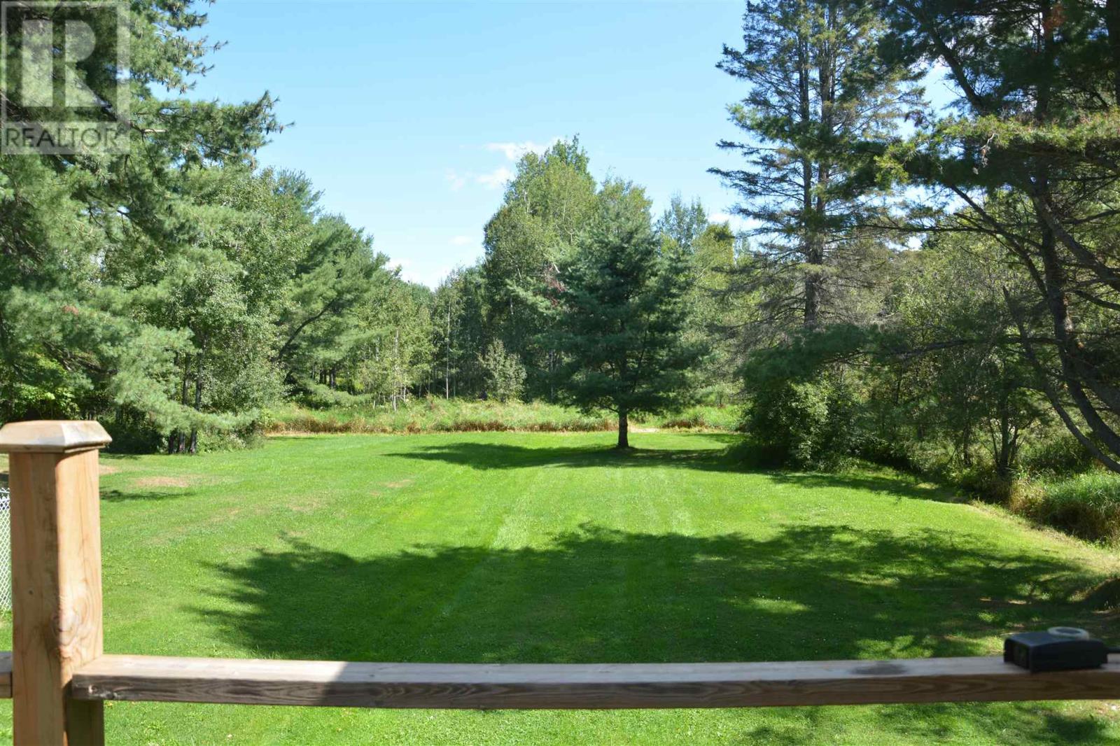 26 Centre Line Rd, Bruce Mines, Ontario  P0R 1C0 - Photo 14 - SM262378