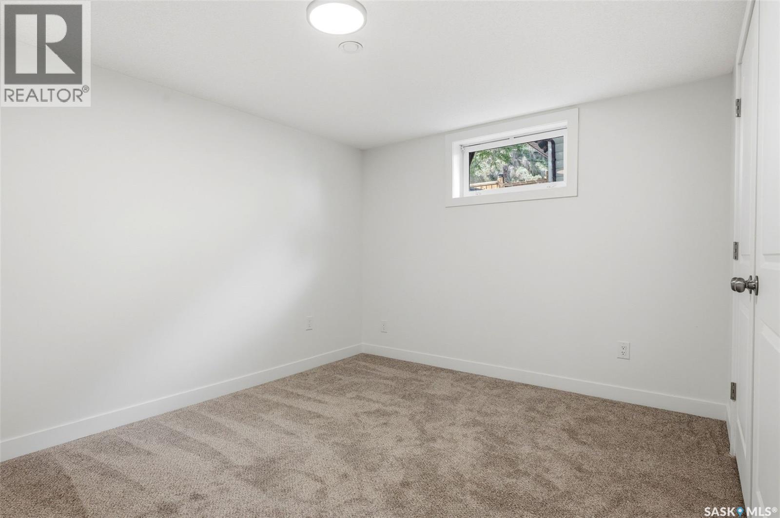 195 Massey Road, Regina, Saskatchewan  S4S 4N3 - Photo 33 - SK047071