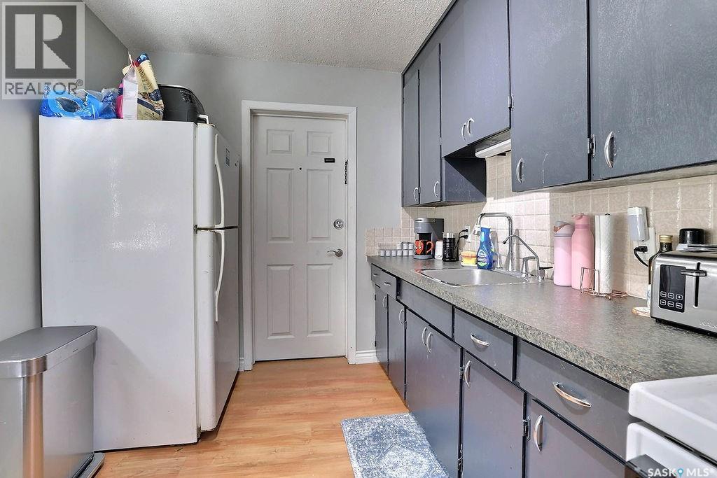 1200 Atkinson Street, Regina, Saskatchewan  S4N 3V6 - Photo 14 - SK047051