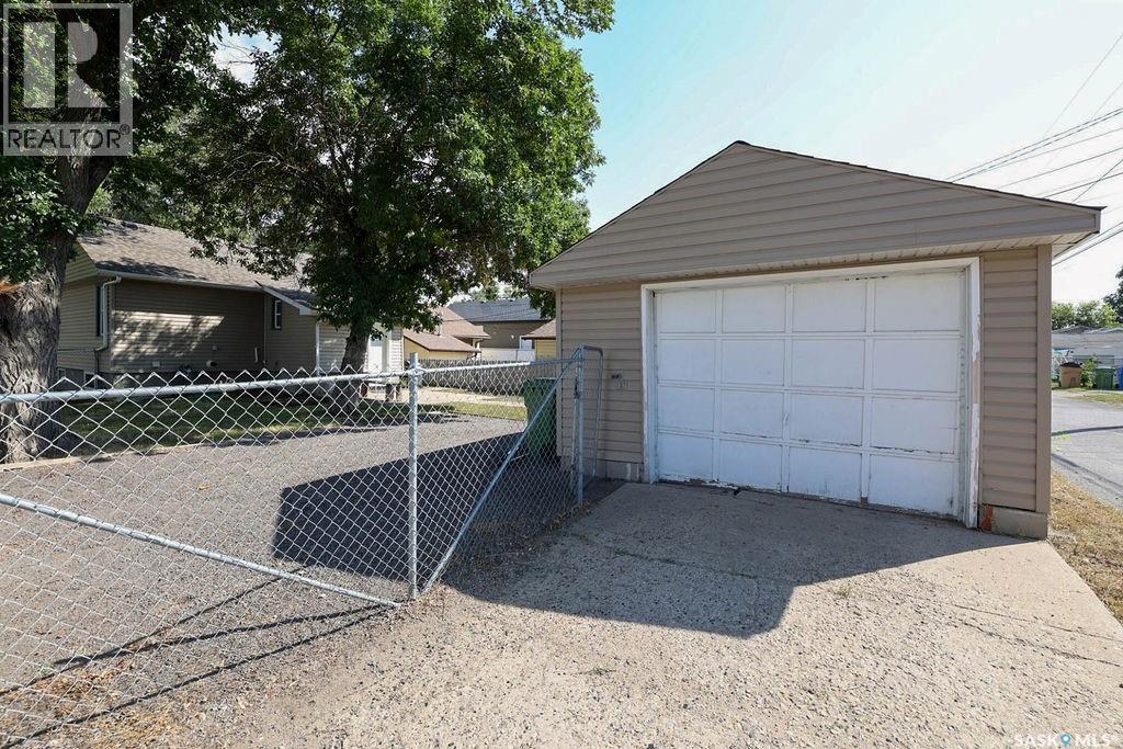1200 Atkinson Street, Regina, Saskatchewan  S4N 3V6 - Photo 31 - SK047051