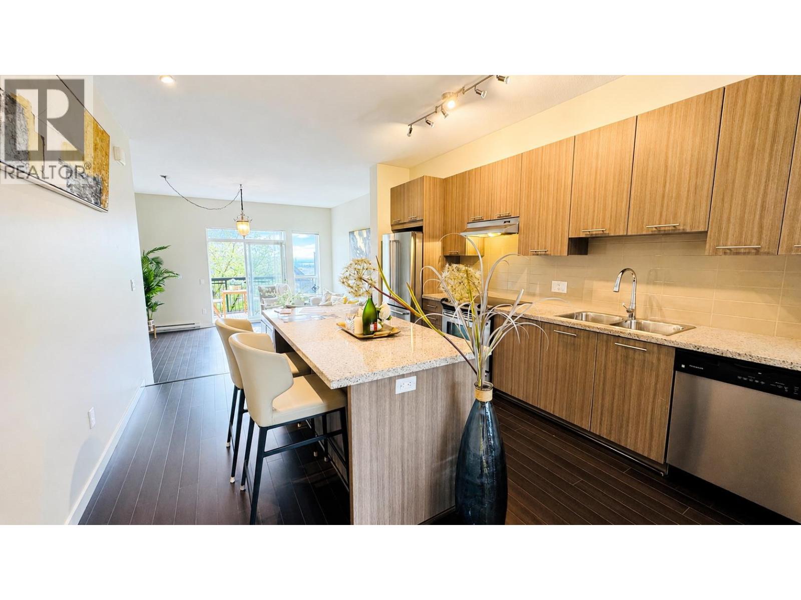 34 1305 Soball Street, Coquitlam, British Columbia  V3E 0E8 - Photo 5 - R3158479