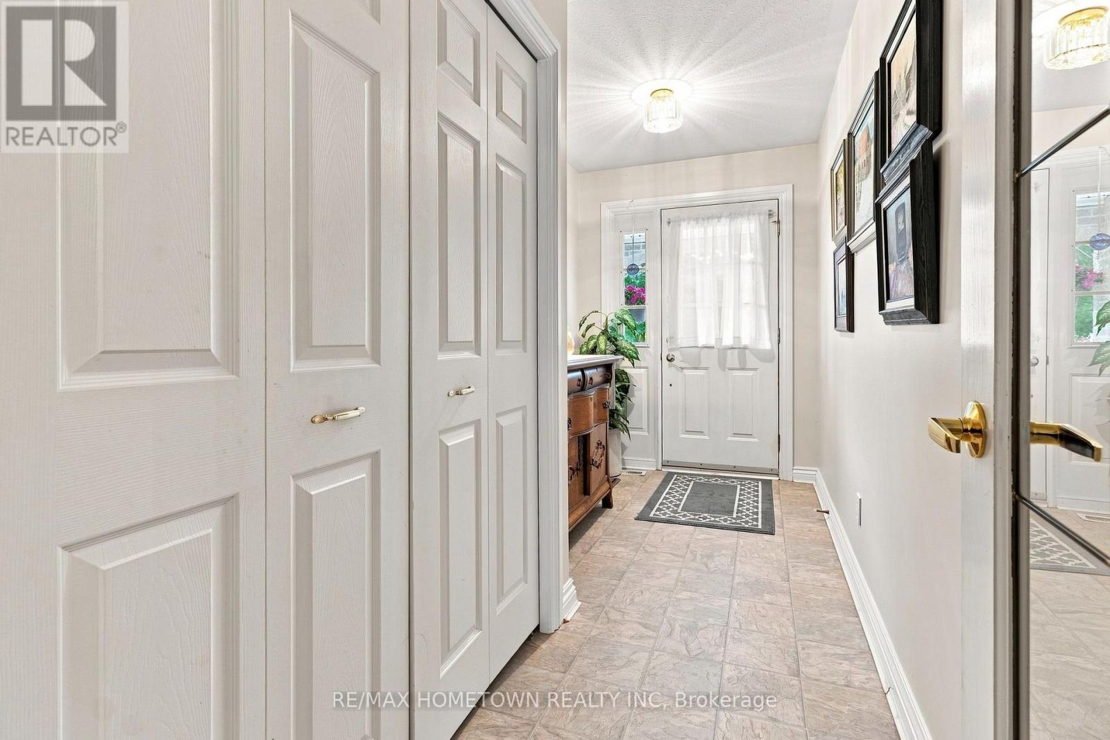 1046 Bridlewood Drive, Brockville, Ontario K6V 7E9 - Photo 4 - X13728106