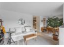 737 Leon Avenue Unit# 303, Kelowna, BC V1Y 8L6