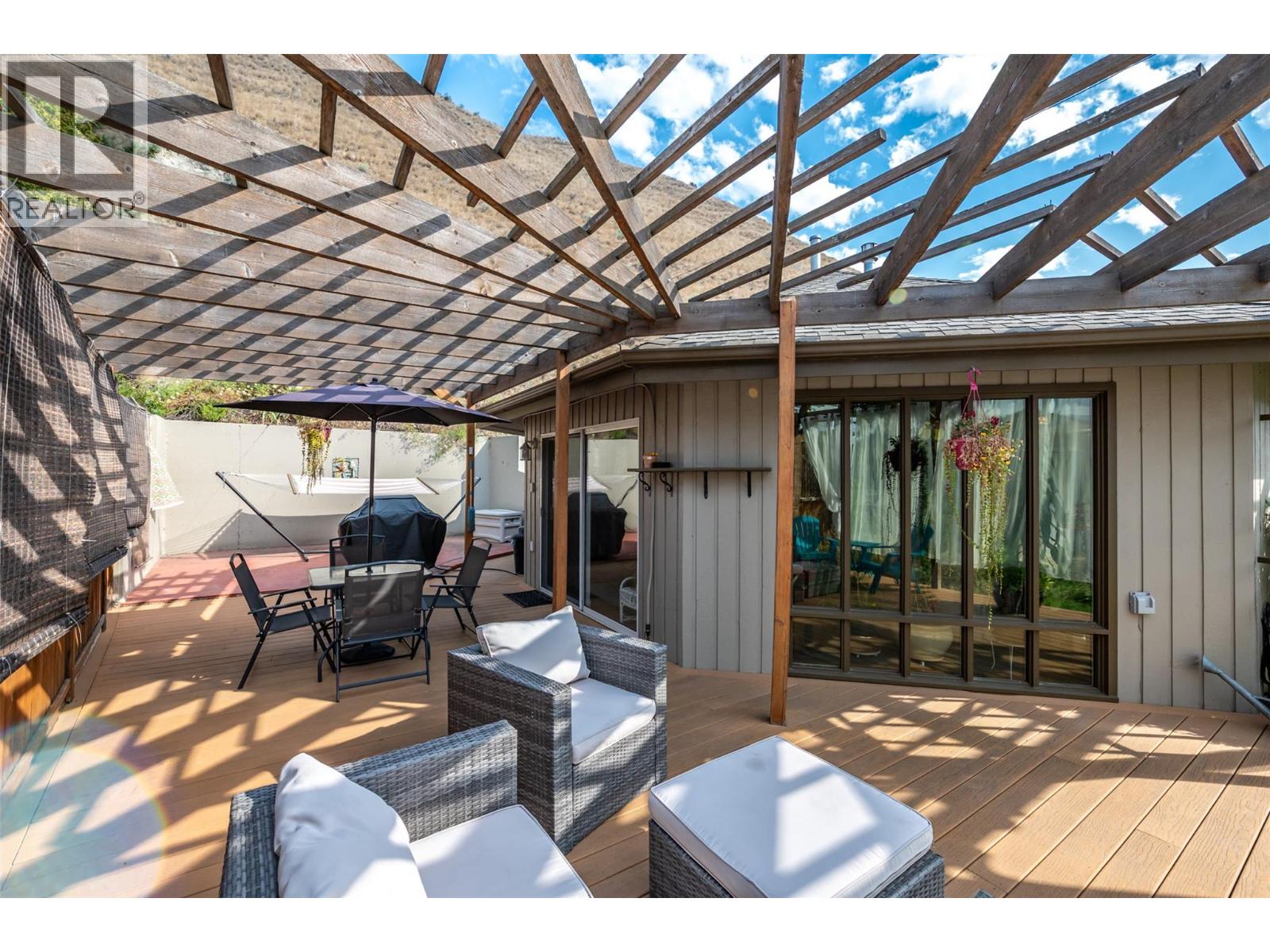 4744 Lakeside Road, Penticton, British Columbia  V2A 8W6 - Photo 11 - 10398714