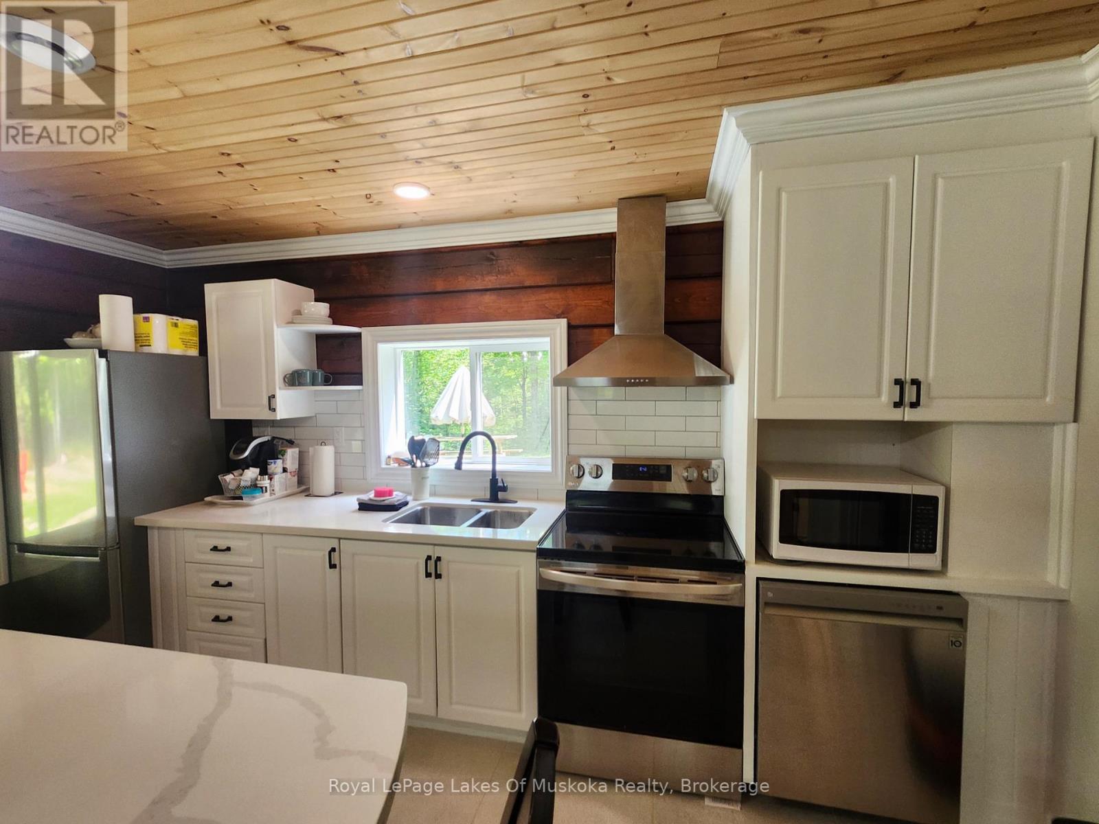 3997 Chetwynd Road, Kearney, Ontario  P0A 1M0 - Photo 2 - X13257512