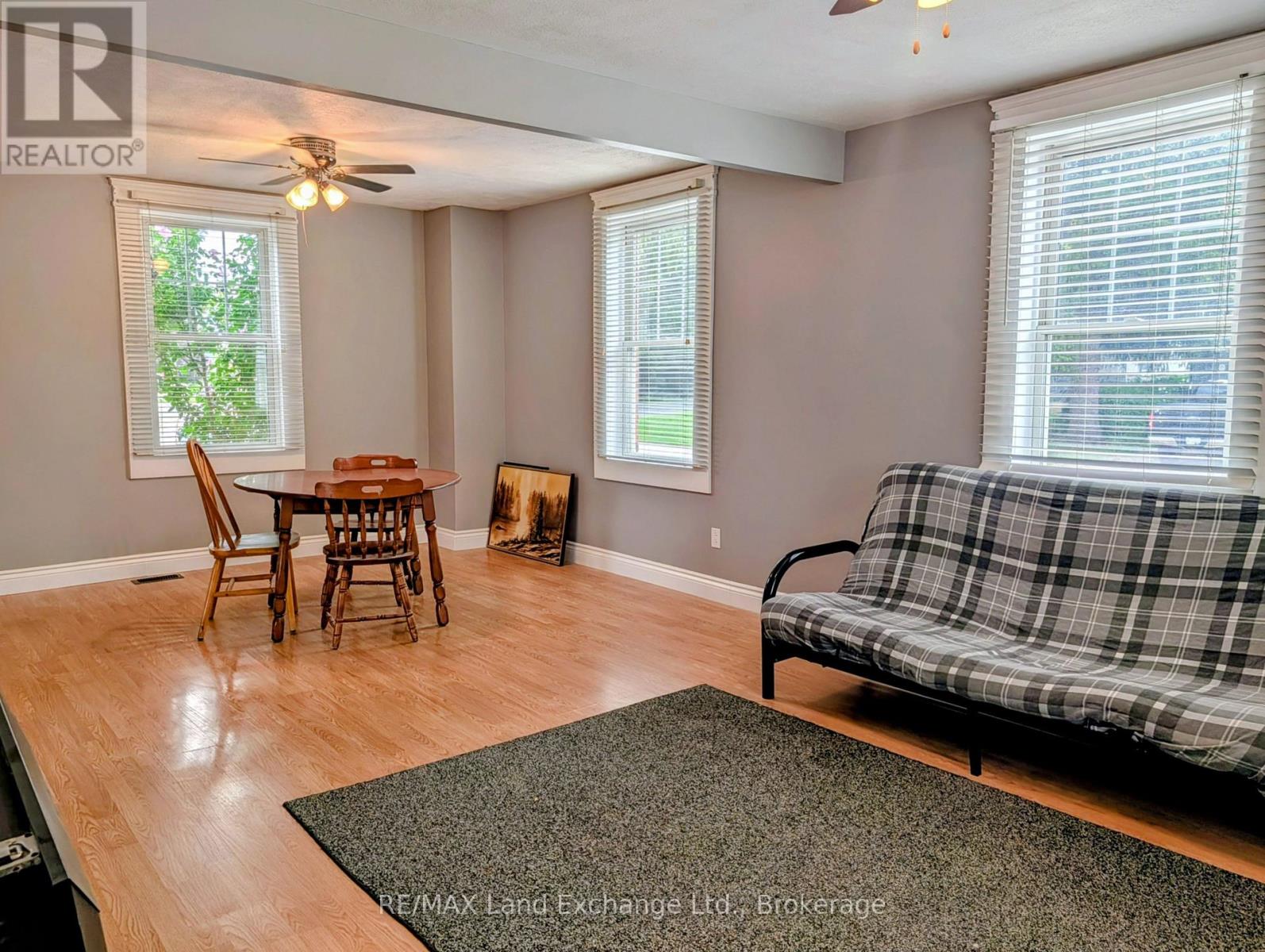 10 Mary Street, Brockton, Ontario  N0G 2V0 - Photo 16 - X13727218