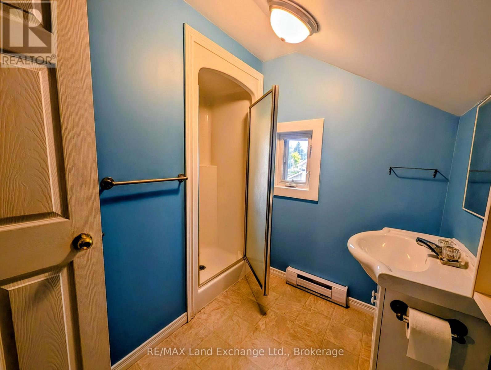 10 Mary Street, Brockton, Ontario  N0G 2V0 - Photo 17 - X13727218