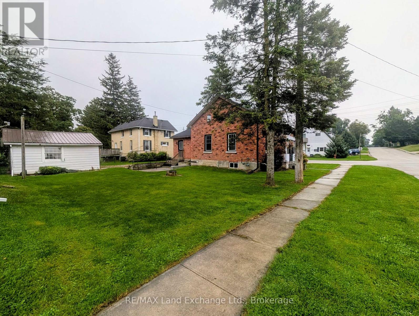 10 Mary Street, Brockton, Ontario  N0G 2V0 - Photo 4 - X13727218