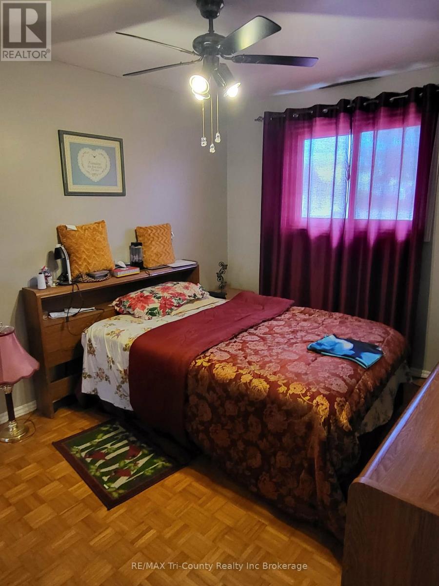 446 Norwich Avenue, Woodstock, Ontario N4S 3W5 - Photo 7 - X13728042