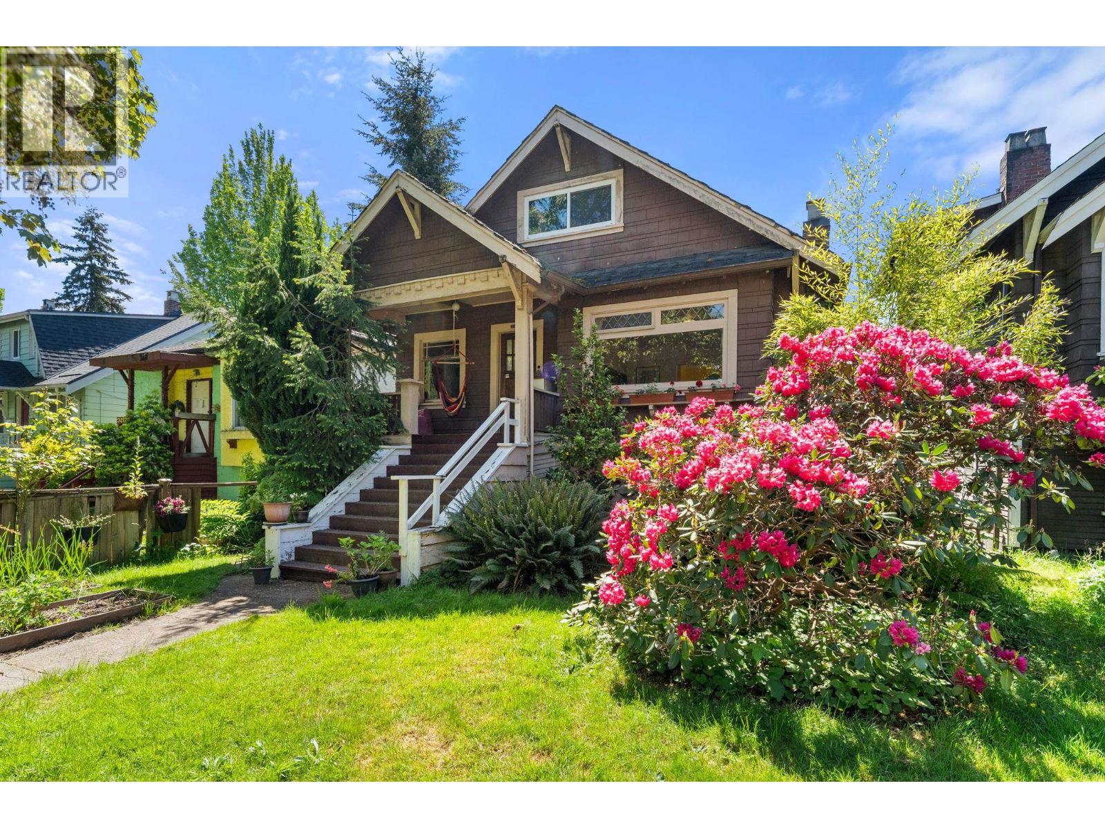 3218 W 6TH AVENUE, vancouver, British Columbia