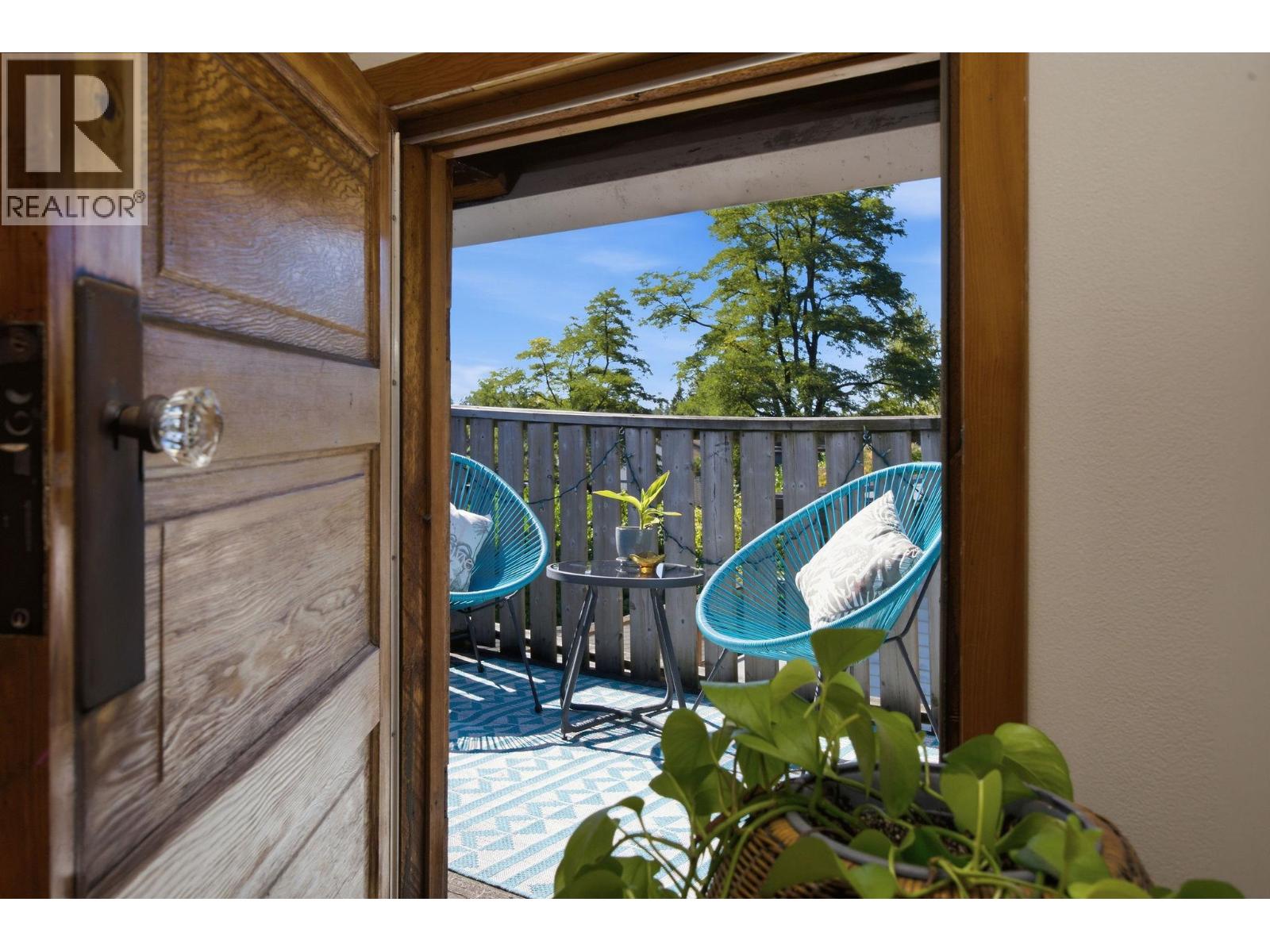 633 Beach Avenue, Gibsons, British Columbia  V0N 1V9 - Photo 21 - R3159936