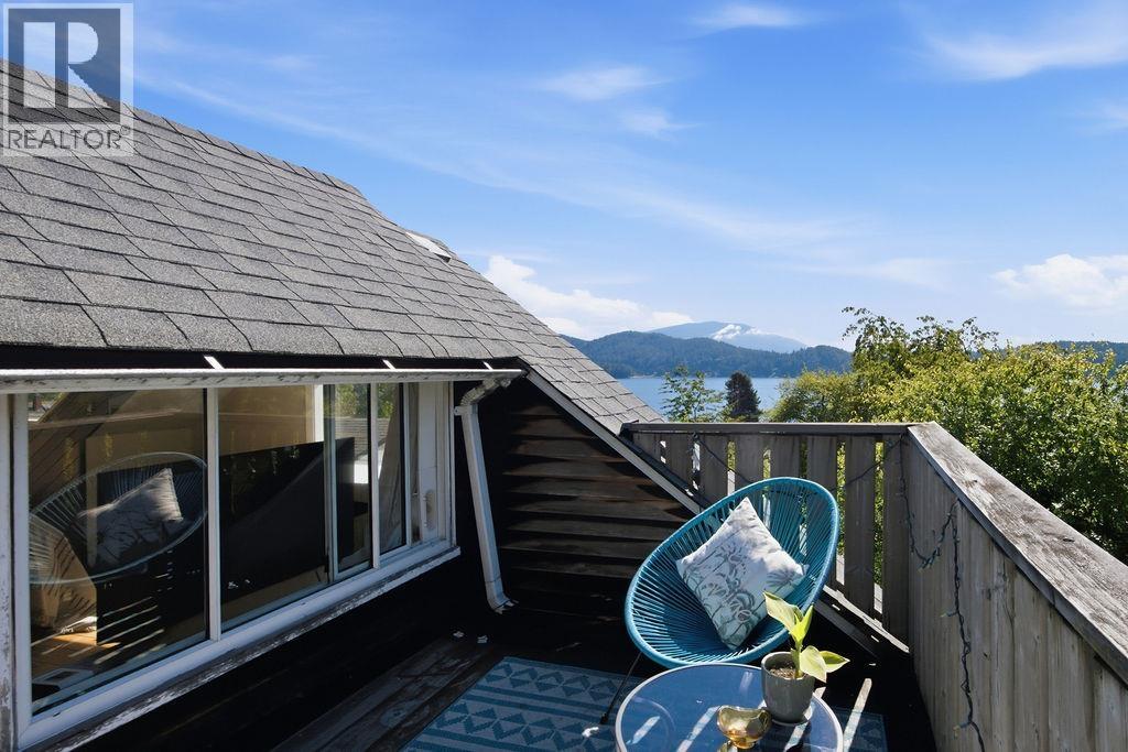 633 Beach Avenue, Gibsons, British Columbia  V0N 1V9 - Photo 22 - R3159936