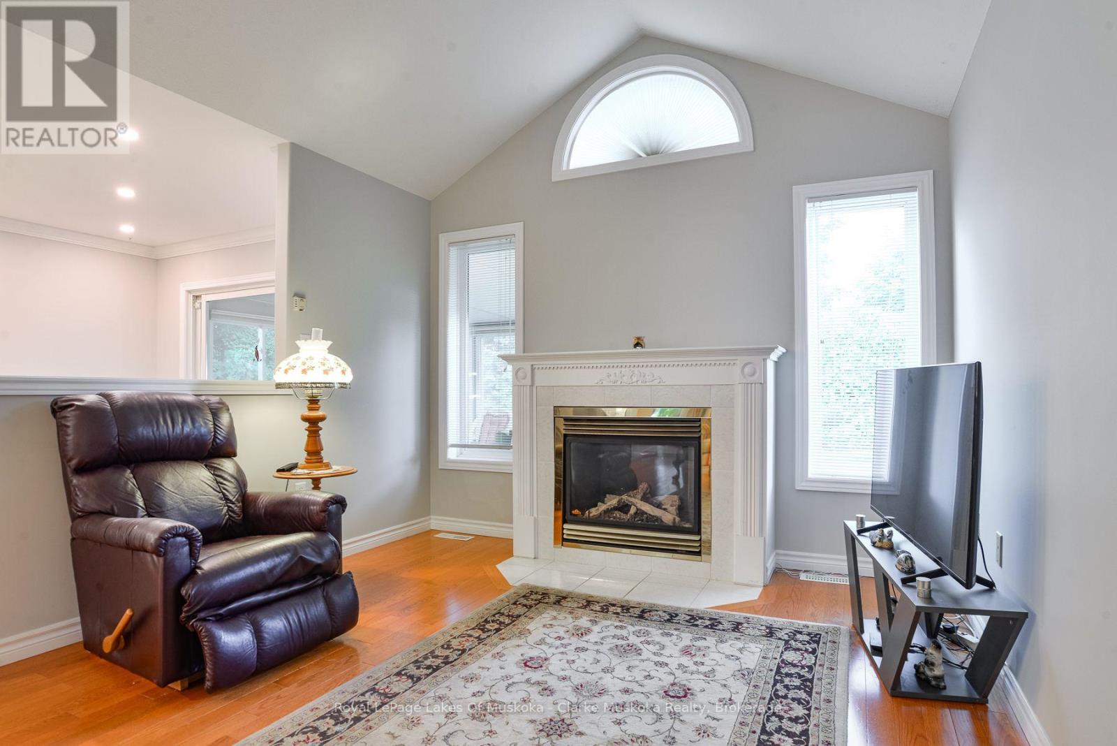 14 Palmer Drive, Barrie (East Bayfield), Ontario  L4M 6V9 - Photo 11 - S13728124