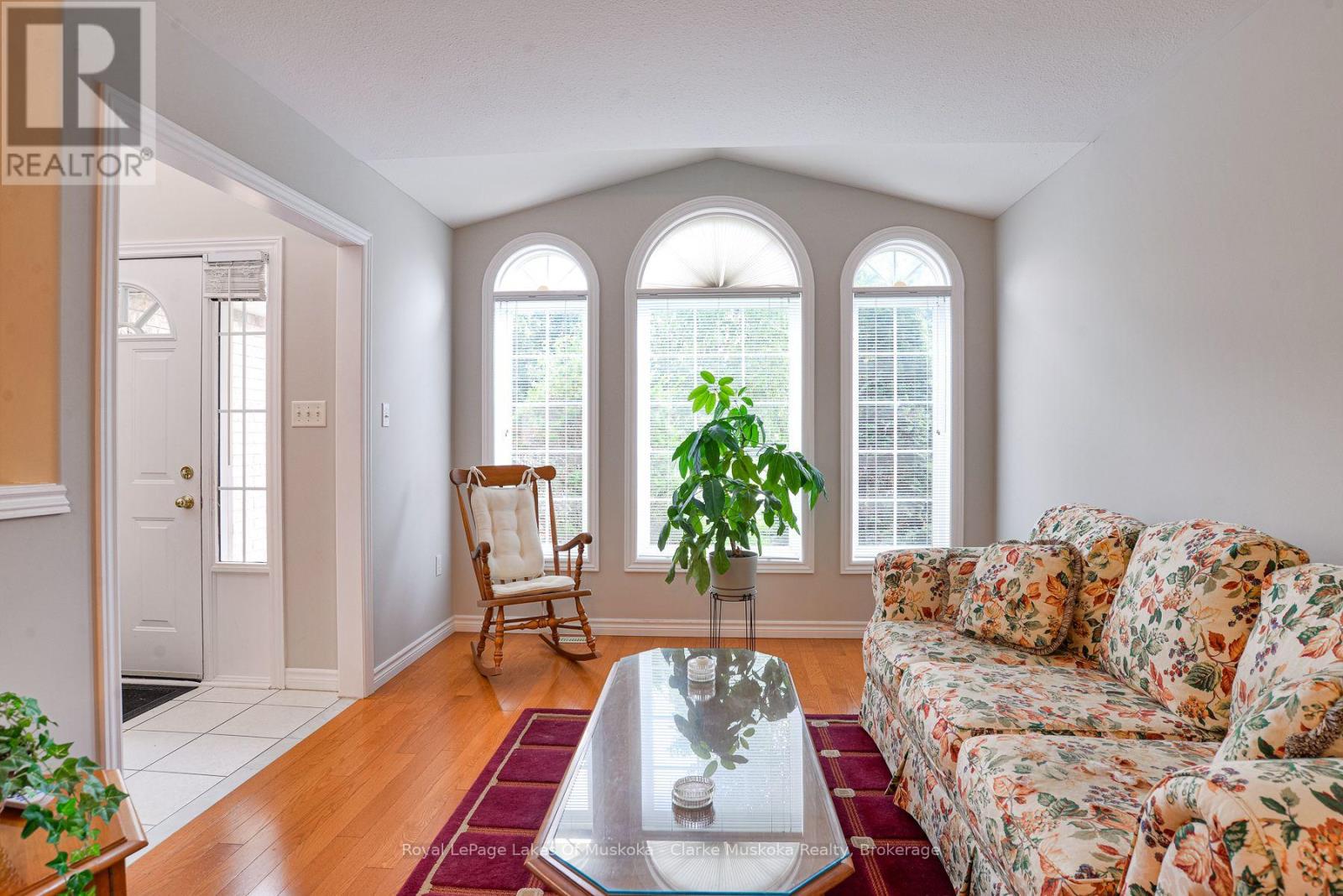 14 Palmer Drive, Barrie (East Bayfield), Ontario  L4M 6V9 - Photo 7 - S13728124