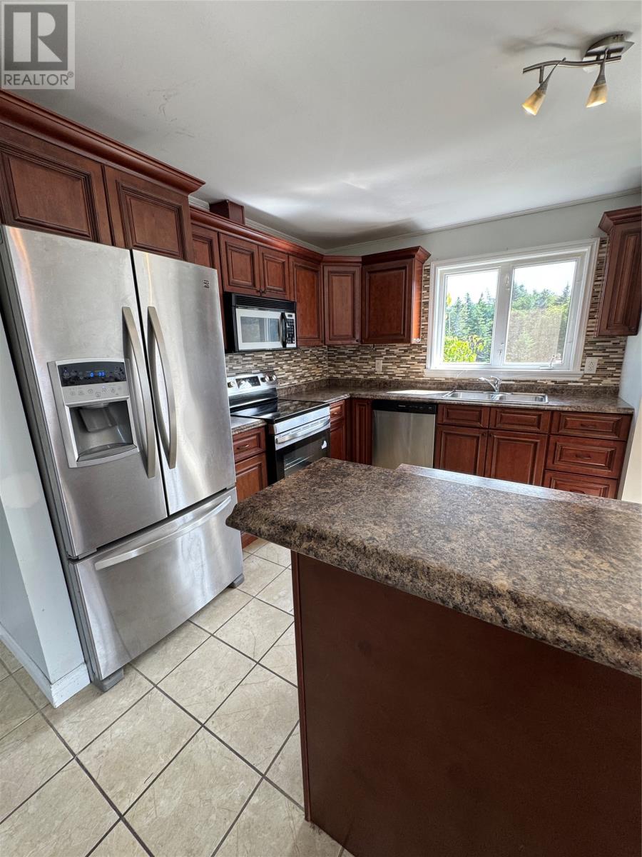 103 Firdale Drive, St. John's — photo 6