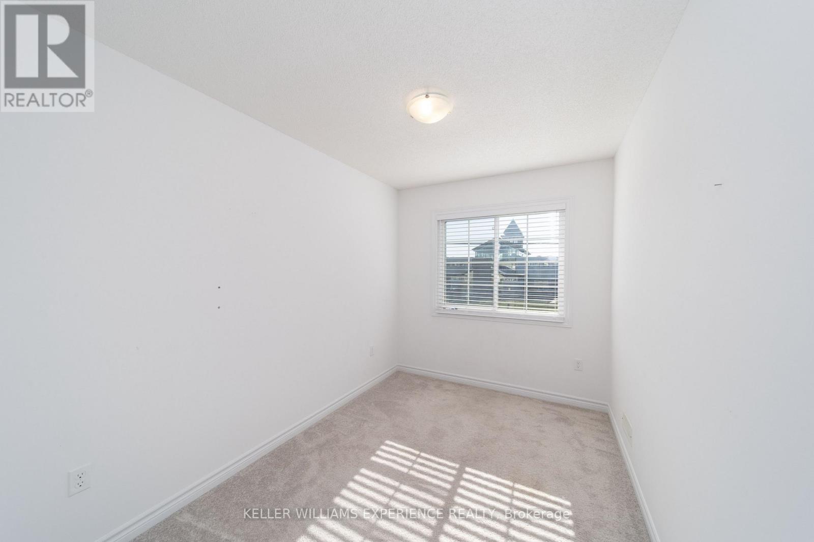 41 Andean Lane, Barrie, Ontario  L9J 0J4 - Photo 7 - S13728118