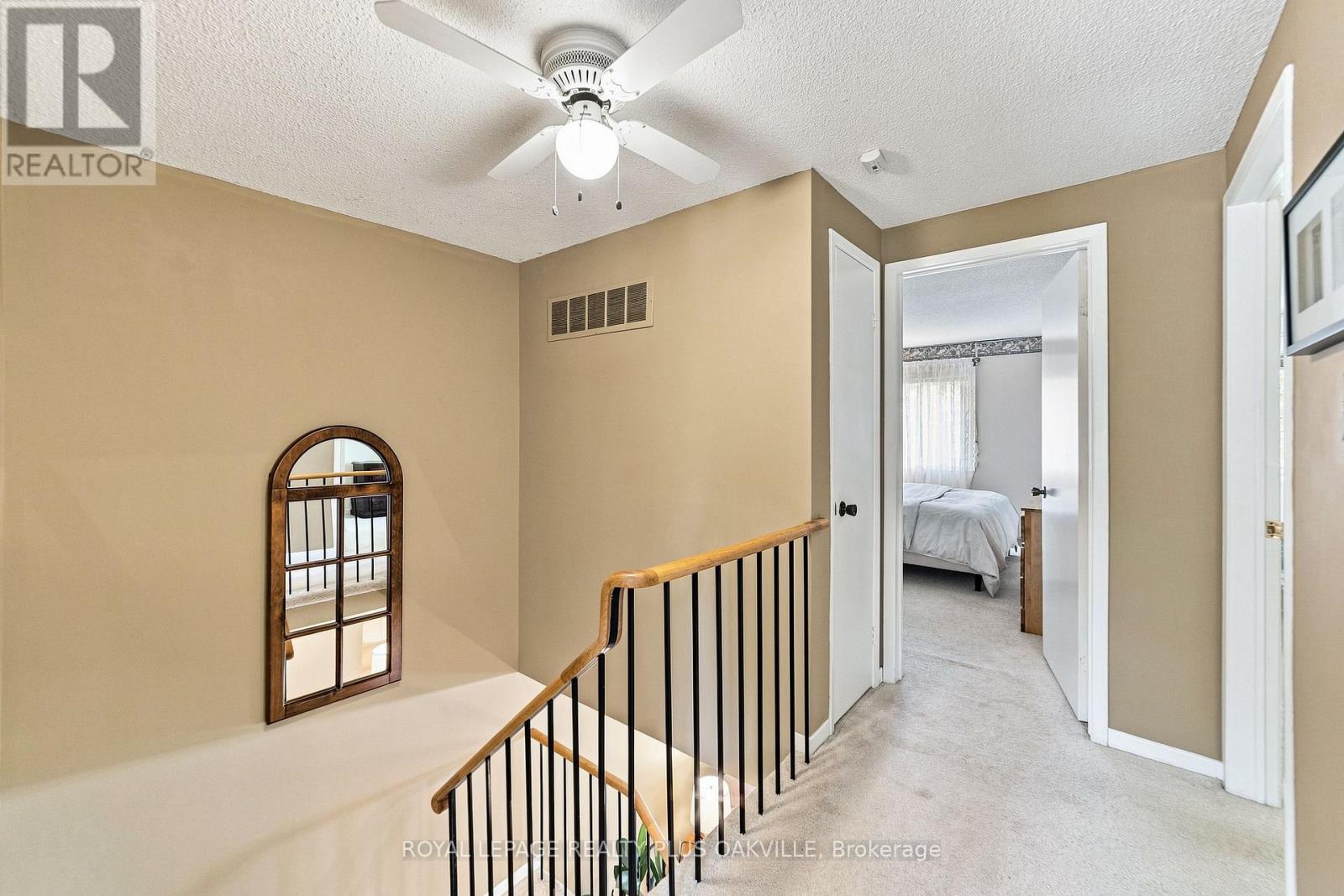 1221 Hedgestone Crescent, Oakville, Ontario  L6M 1X7 - Photo 19 - W13728040