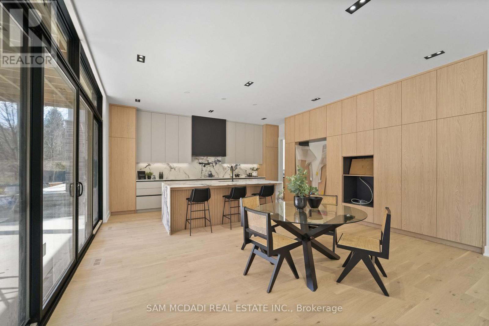 362 Meadow Wood Lane, Mississauga, Ontario  L5J 2S9 - Photo 11 - W13728048