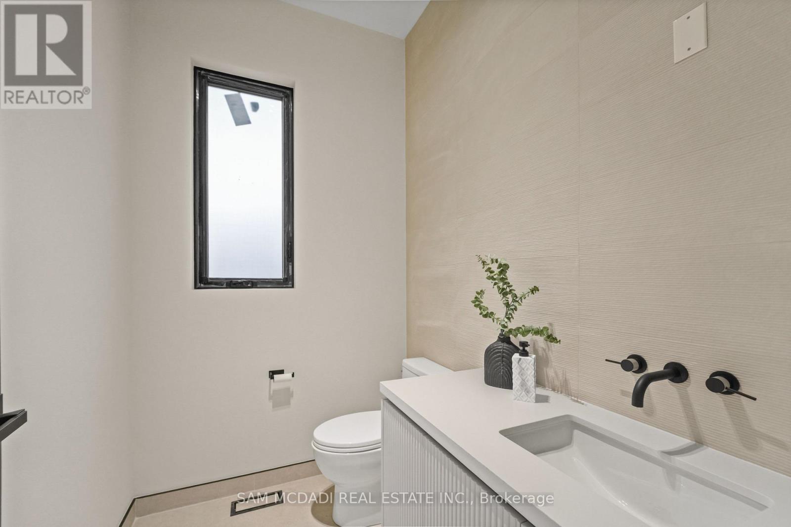 362 Meadow Wood Lane, Mississauga, Ontario  L5J 2S9 - Photo 6 - W13728048