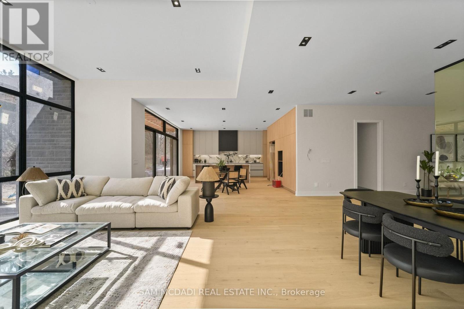 362 Meadow Wood Lane, Mississauga, Ontario  L5J 2S9 - Photo 9 - W13728048