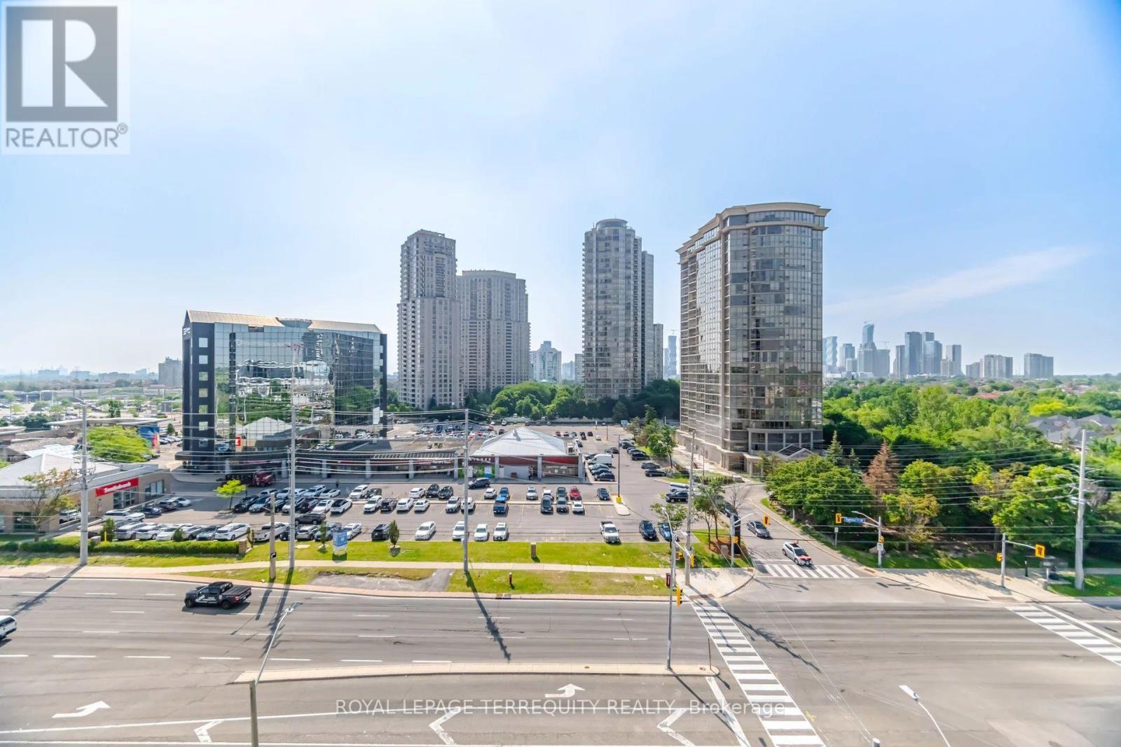 703 - 75 Eglinton Avenue W, Mississauga, Ontario  L5R 0E5 - Photo 31 - W13728054