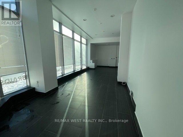 473a Rogers Road, Toronto, Ontario  M6M 0B3 - Photo 3 - W13728112