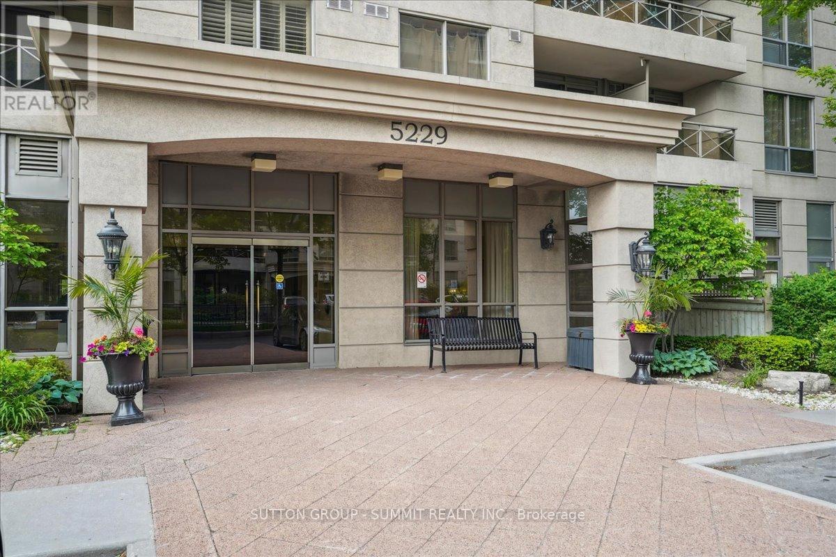 511 - 5229 Dundas Street W, Toronto, Ontario  M9B 6L9 - Photo 3 - W13728114