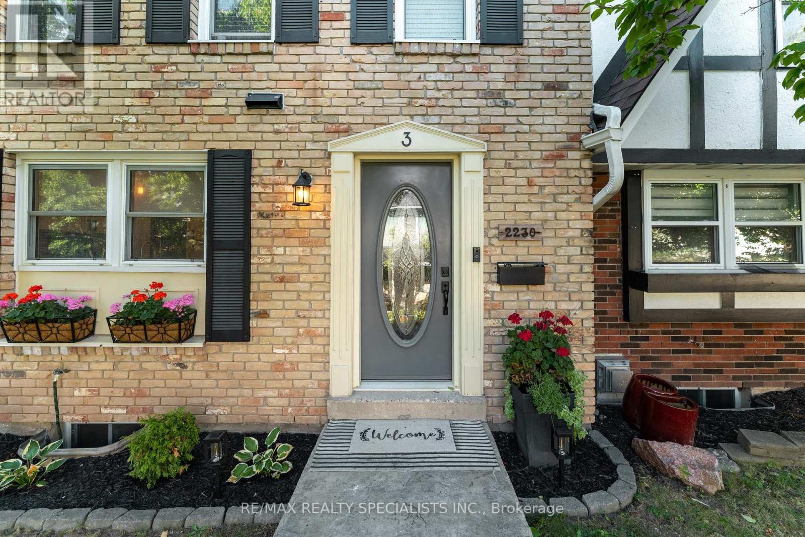 3 - 2230 Upper Middle Road, Burlington, Ontario L7P 2Z9 - Photo 3 - W13728116