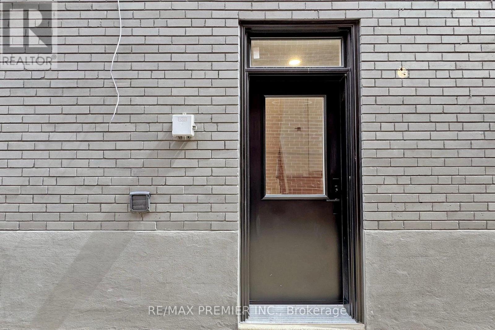 1 - 148 Lambton Avenue, Toronto, Ontario  M6N 2S9 - Photo 17 - W13728130