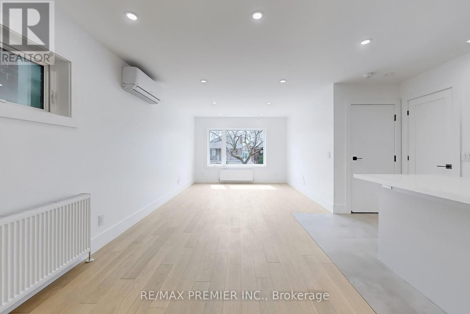 1 - 148 Lambton Avenue, Toronto, Ontario  M6N 2S9 - Photo 4 - W13728130
