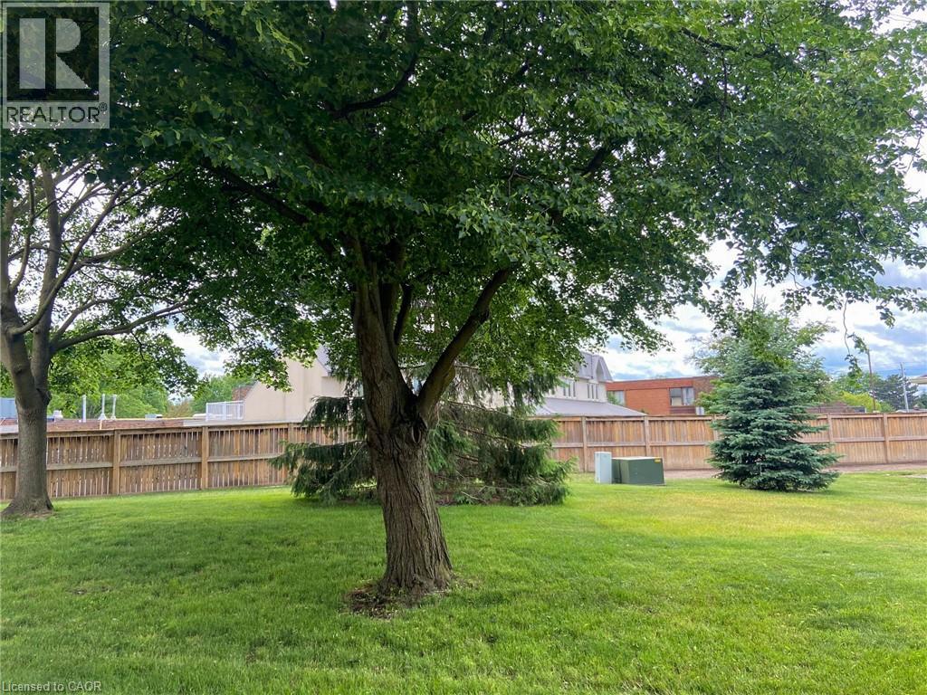 275 Pelham Road Unit# 22, St. Catharines, Ontario  L2S 3B9 - Photo 20 - 40859467
